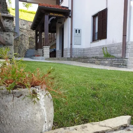 Apartment Pri Damijanu Ponikve Exterior photo