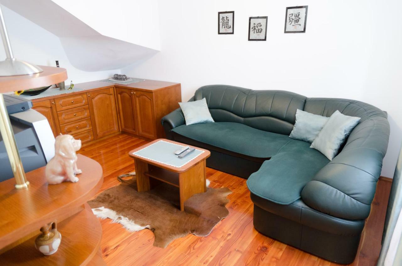 Pri Damijanu Apartment Ponikve